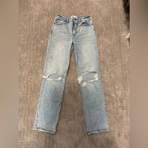 Abercrombie 90’s straight ultra high rise jeans